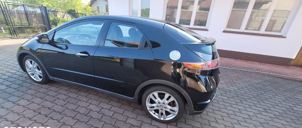 samochody osobowe Honda Civic cena 17500 przebieg: 238000, rok produkcji 2008 z Raszków